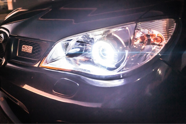 LED ရှေ့မီး နှင့် Hid lights ကဘာလဲ။